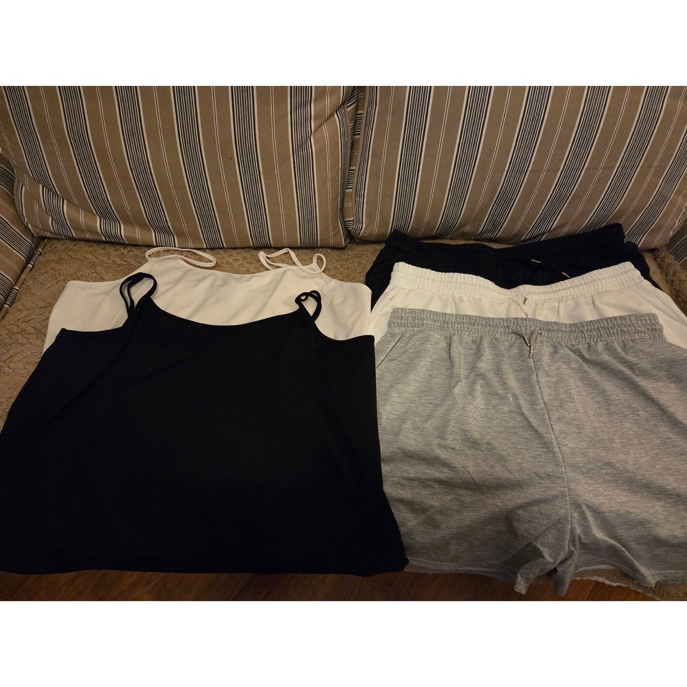 3 Athletic Shorts Elastic Waist Pockets 4XL 2 Lane Bryant camisoles 22W